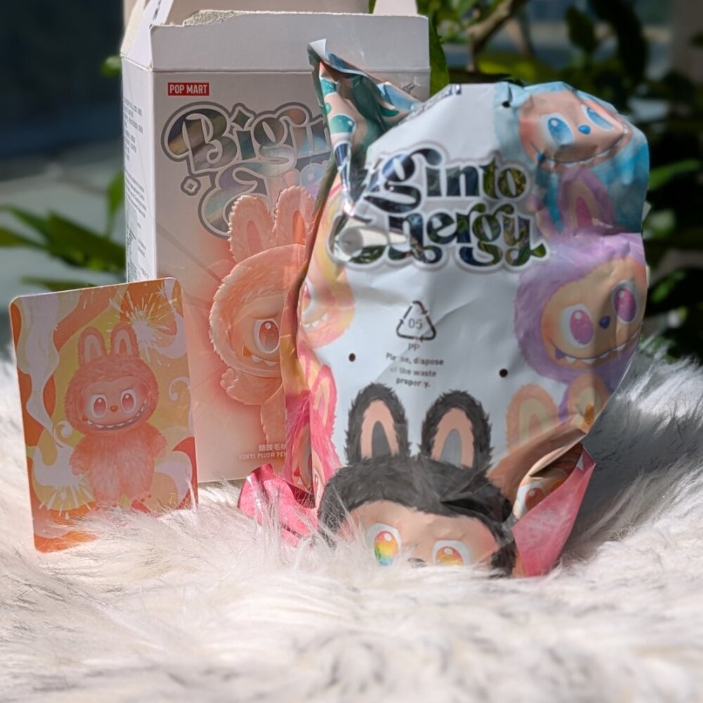 POP MART - Happiness OPEN BOX - The Monsters Labubu Big Into Energy Vinyl Plush